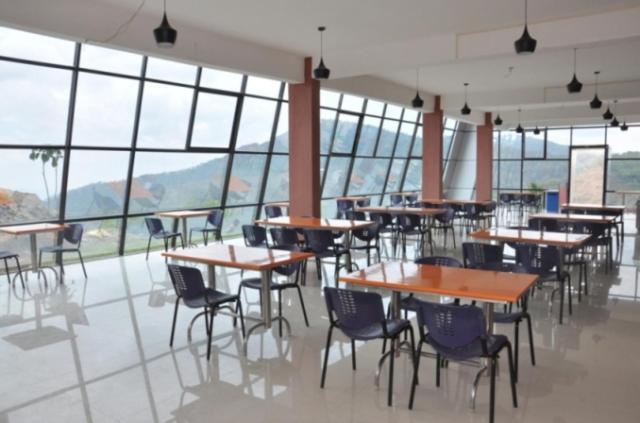 Golden Nest Hotel Yercaud Bagian luar foto
